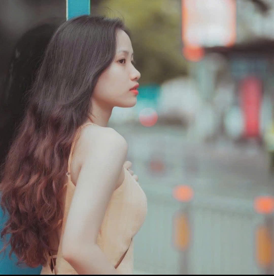 Chị Quốc Bình - Nhân viên văn phòng