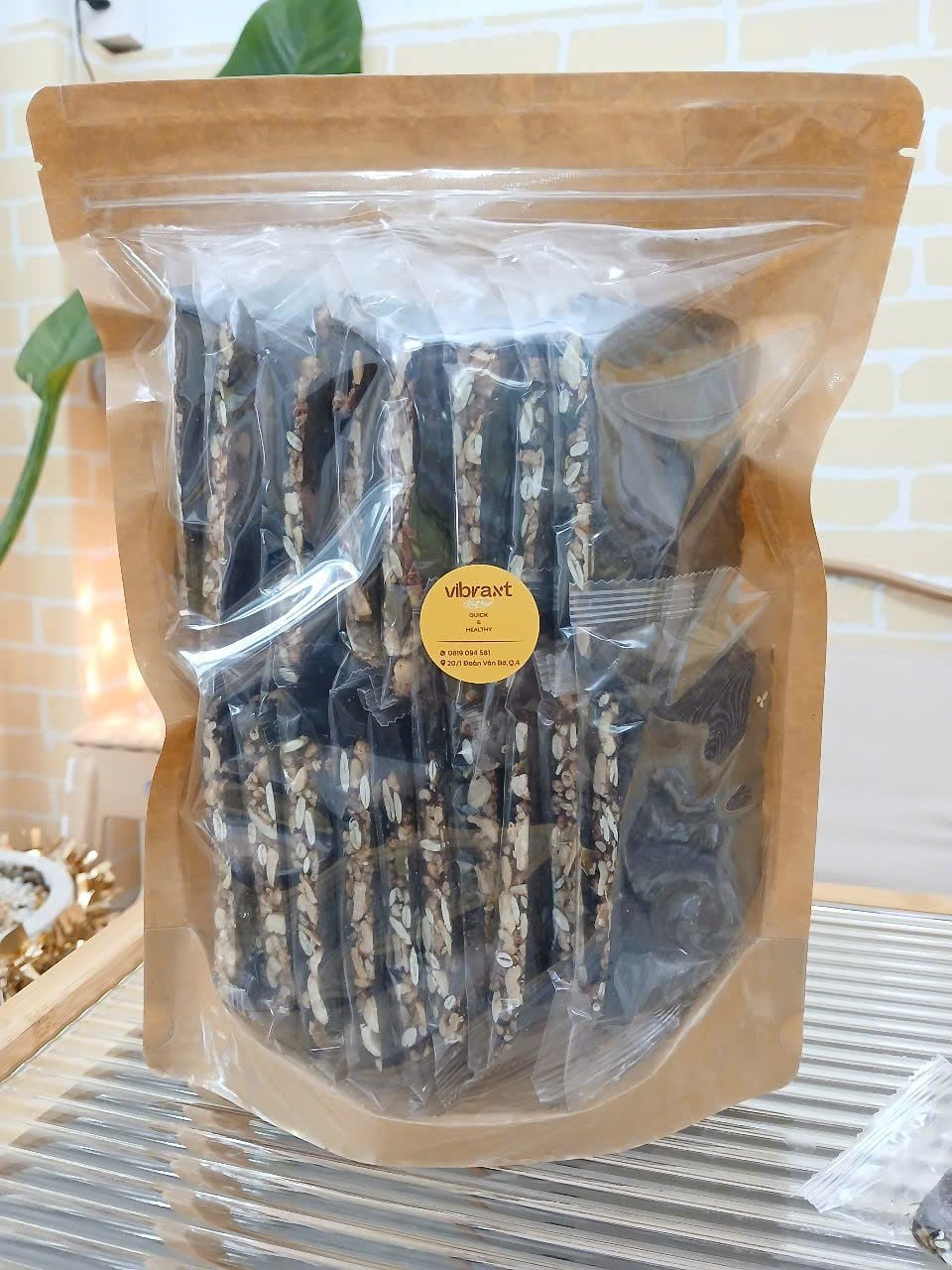 Bánh rong biển Hàn Quốc kẹp hạt dinh dưỡng giòn tan